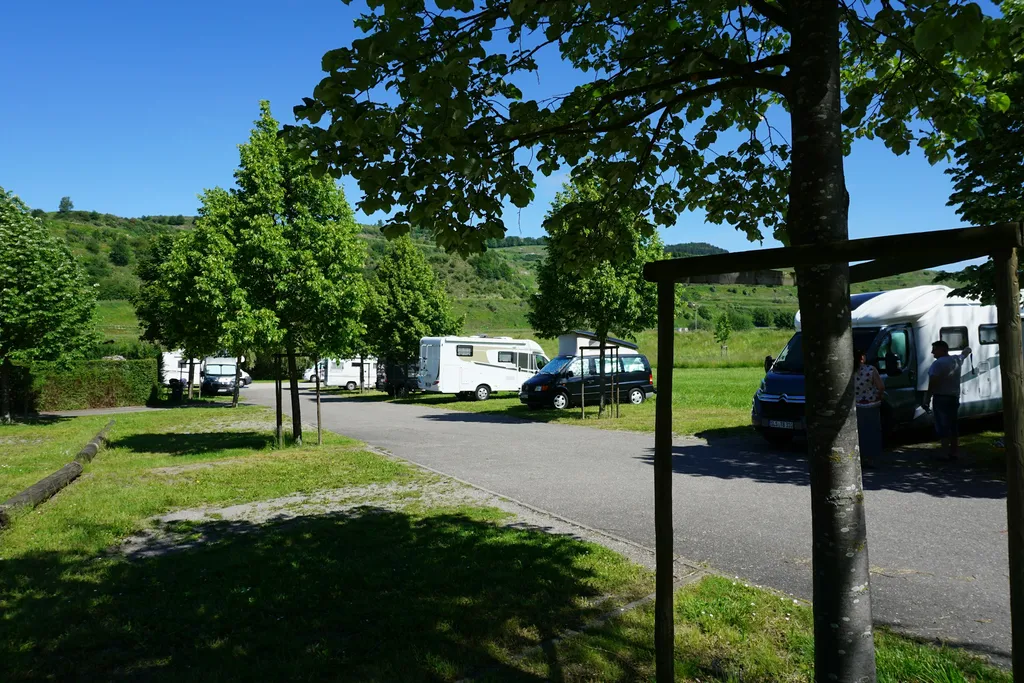 Parkplatz Schwimmbad V.-Oberrotweil