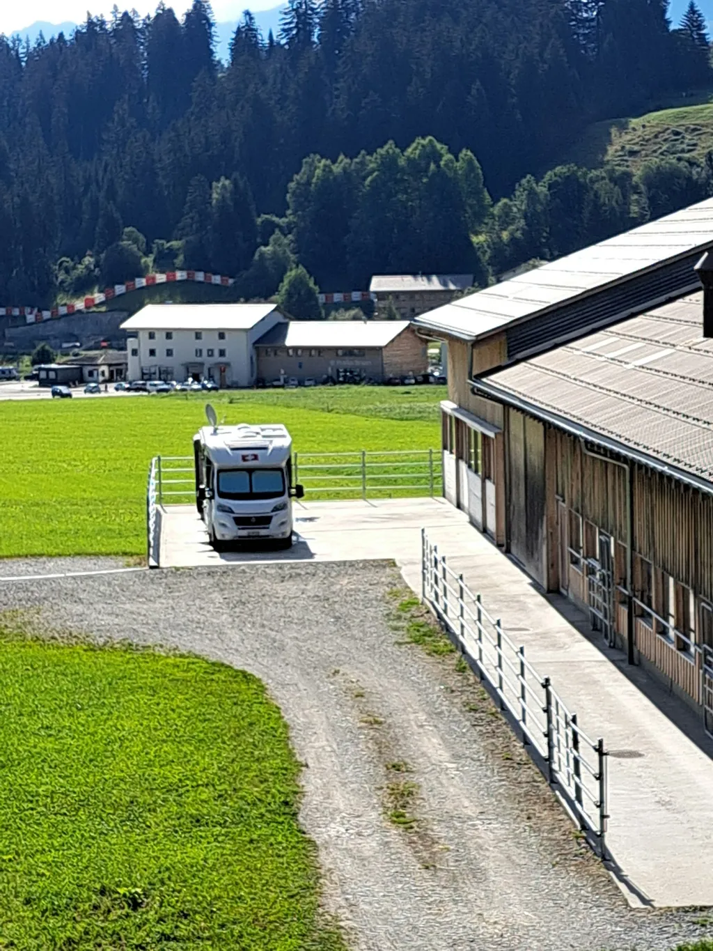 Stellplatz Muoth Brigels