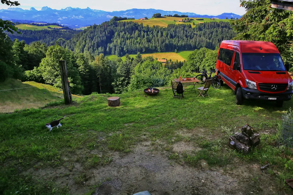 ... mit Blick auf die Stockhornkette.