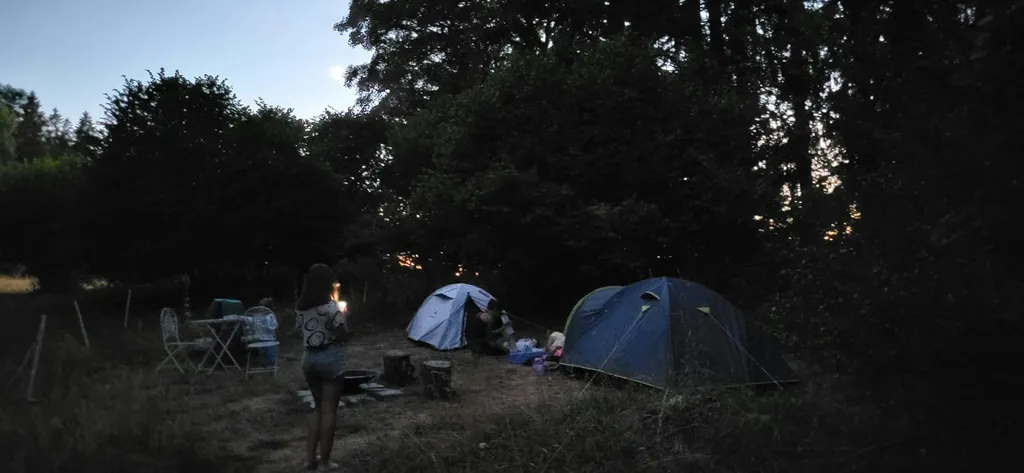 Jogne, tente (Zeltcamp)