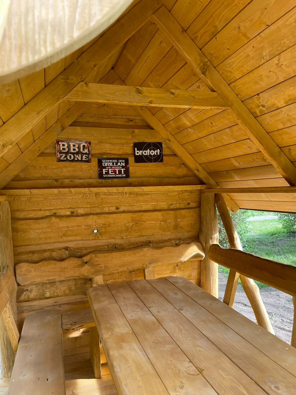 Idyllischer, ruhiger Stellplatz im Grünen