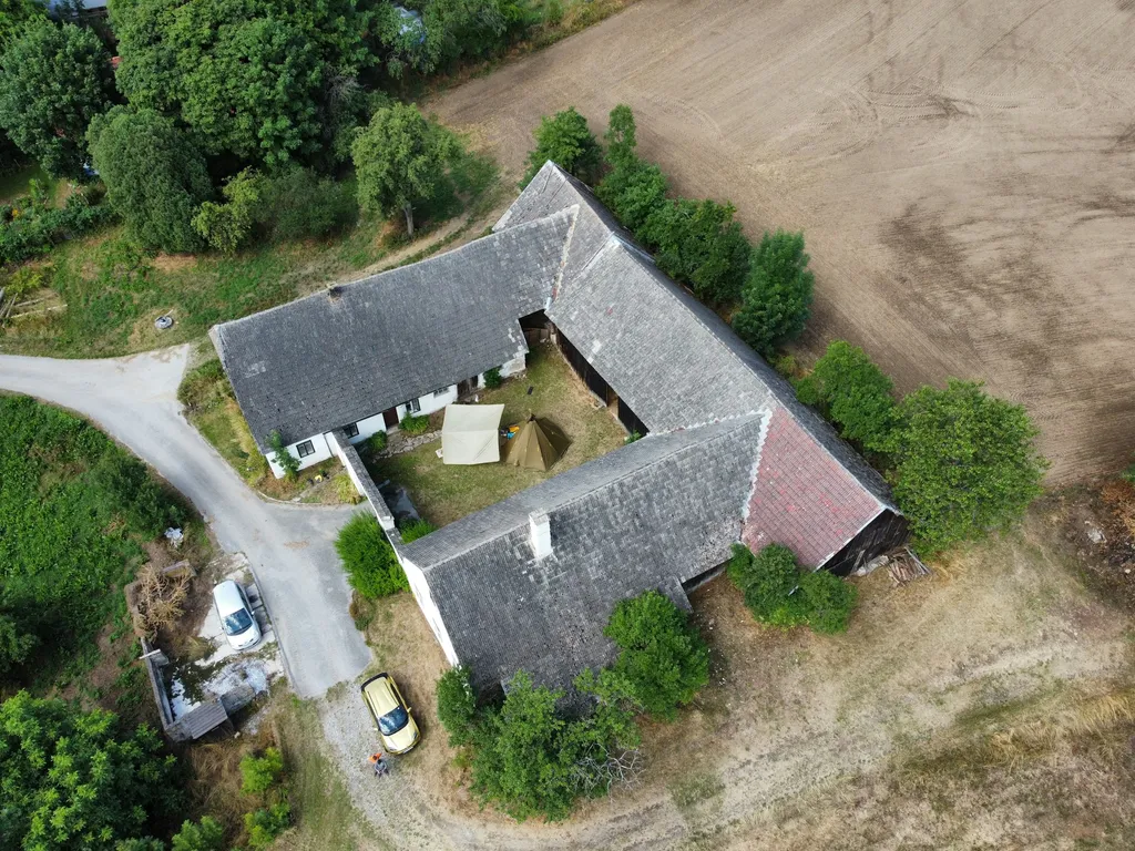 Zelten am Stausee Ottenstein. Ruhig