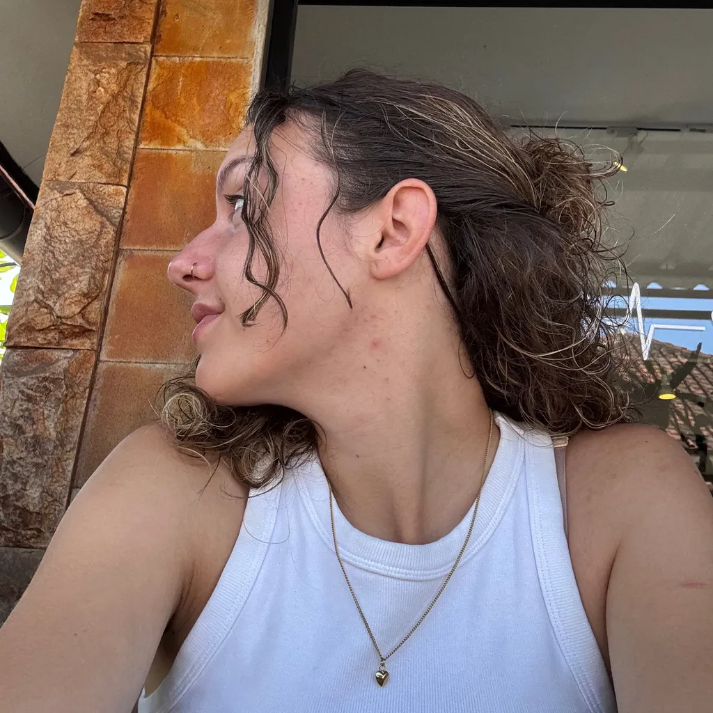 Profilbild von Ylenia