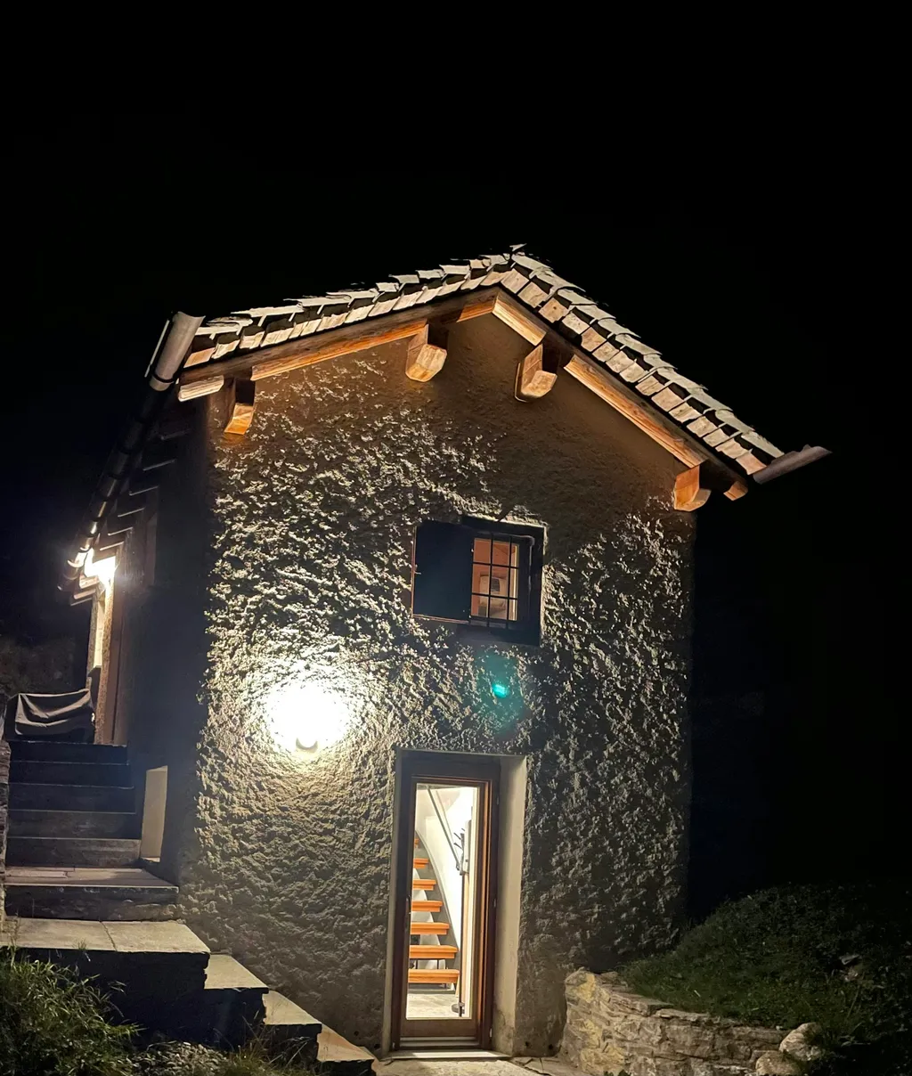 Hütte (Tinyhouse) bei Lohn GR