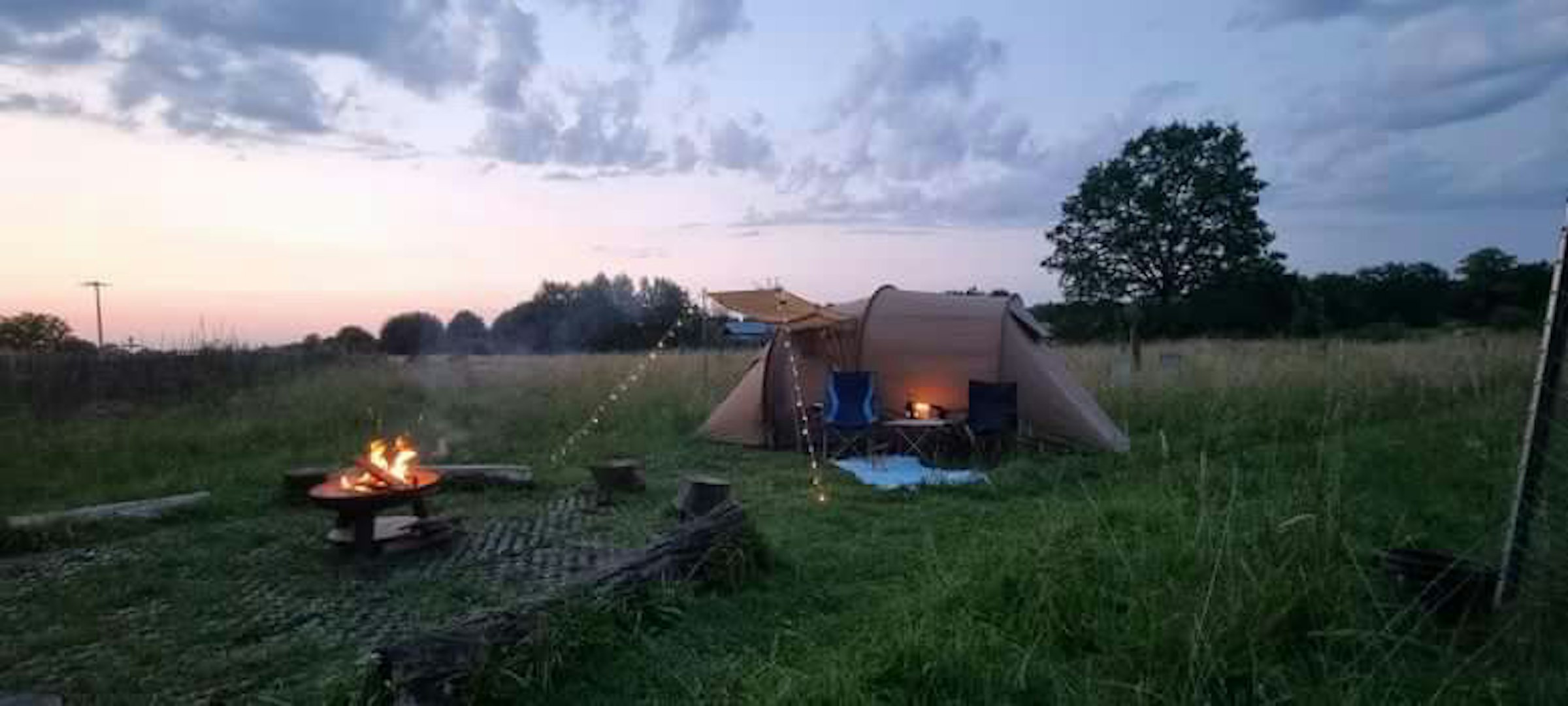 Zelten in der Streuobstwiese