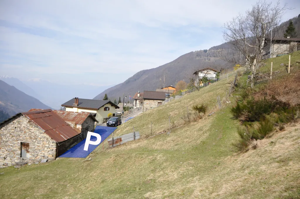 Wo der blaue Bereich ist, darfst du dich frei bewegen und dein Fahrzeug hinstellen.