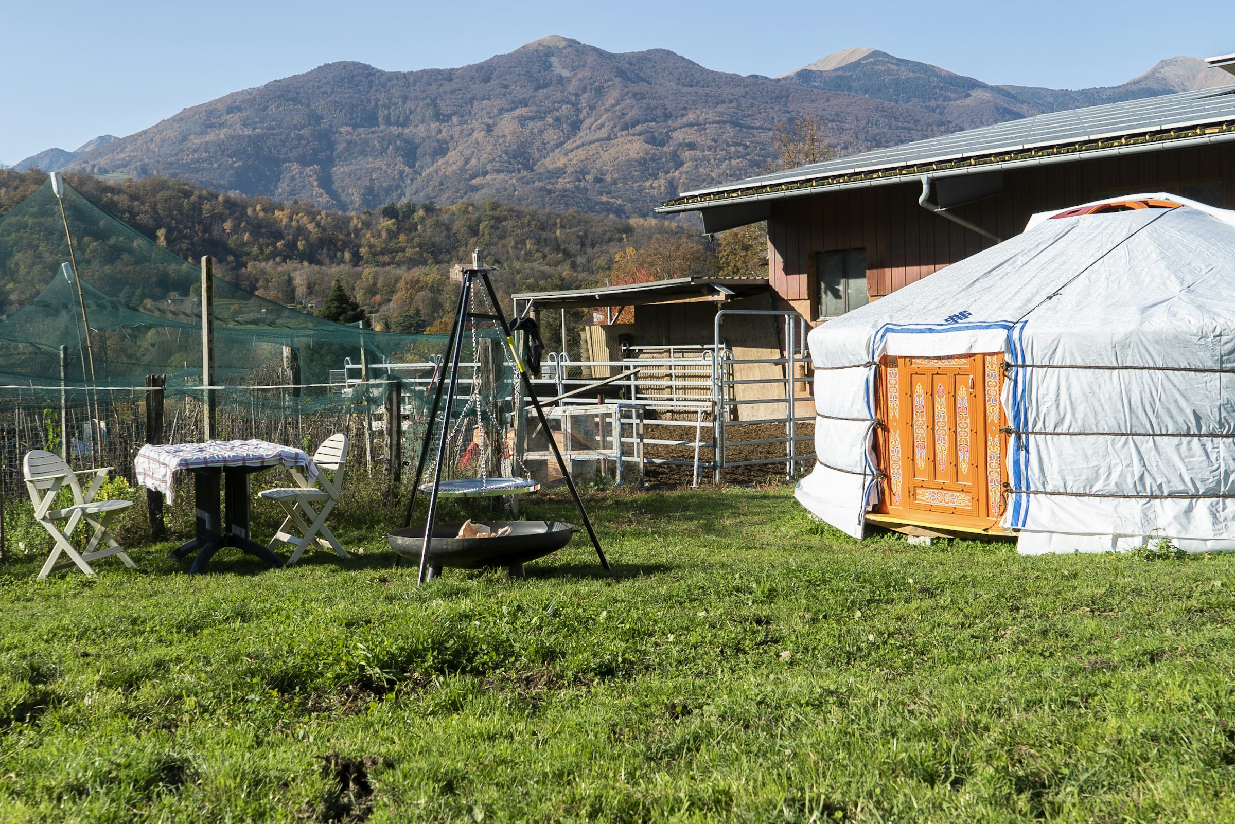 Jurte bei Tessiner Hof