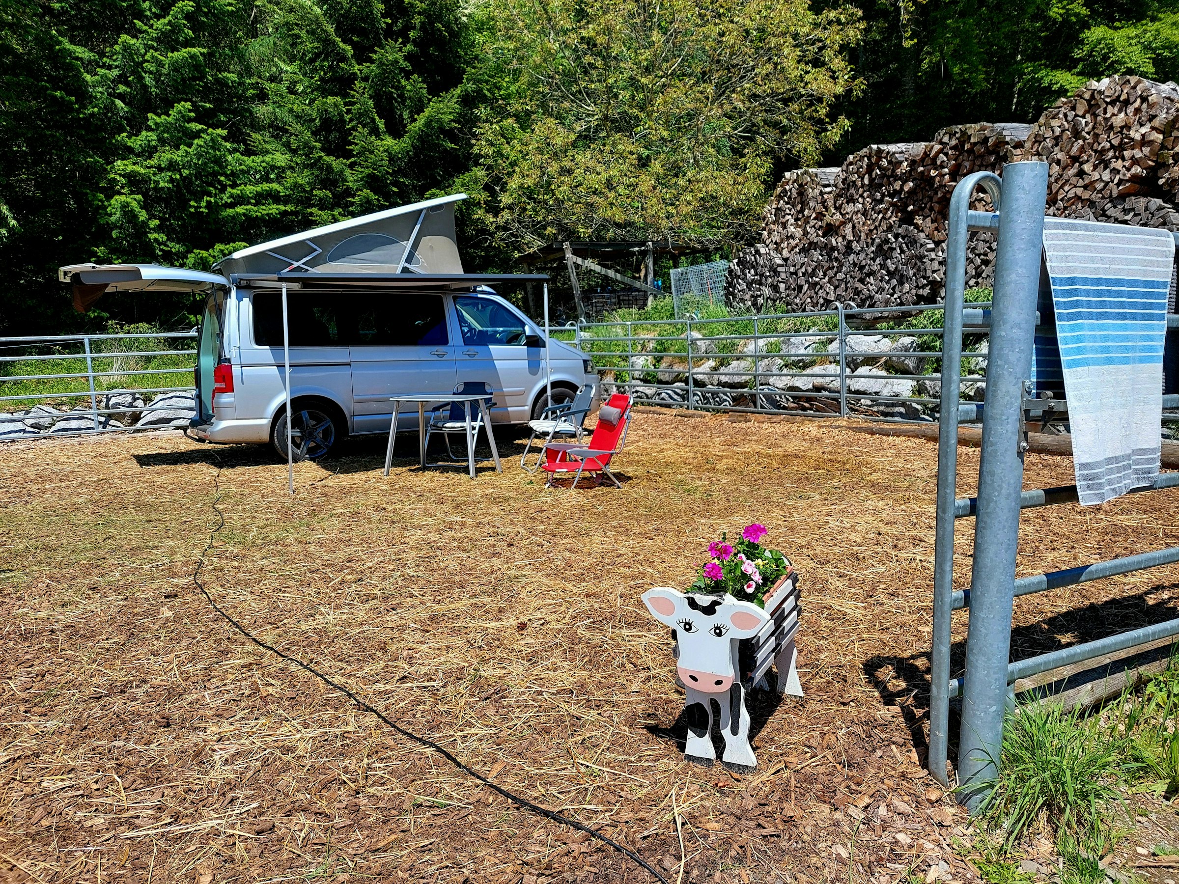 Aussichtshof am Waldrand