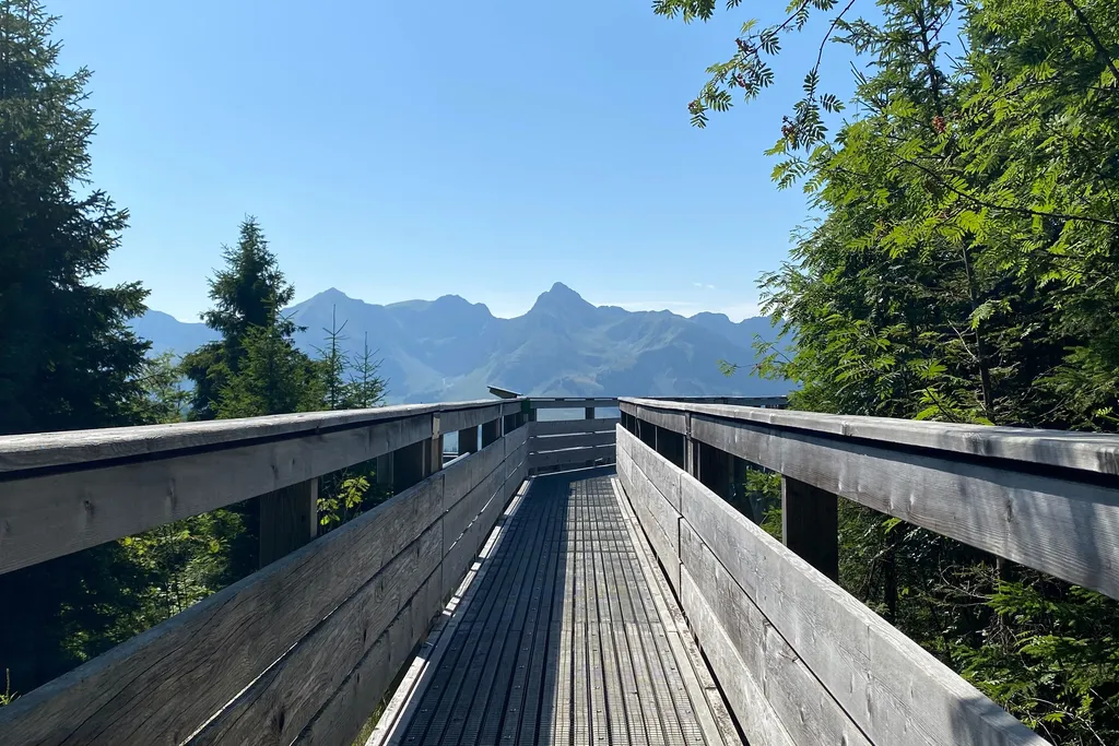 Immagine di Manuela per lo spot 1232