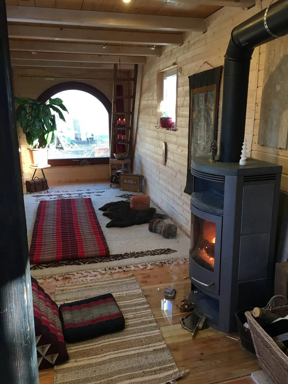 Tiny House 2-stöckig in der Natur