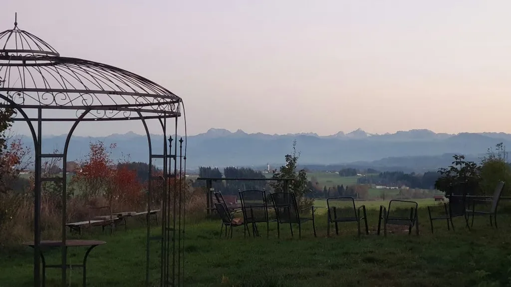 Naturidyll mit Bergblick 3