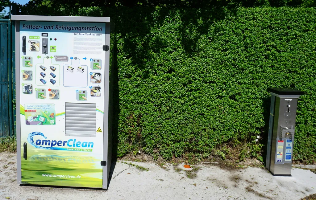 Parkplatz Schwimmbad V.-Oberrotweil