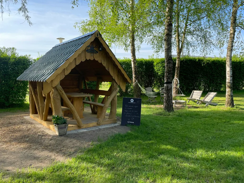 Idyllischer, ruhiger Stellplatz im Grünen