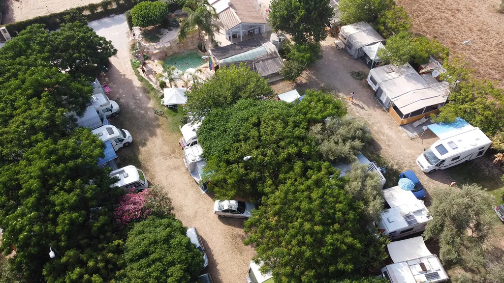 Camping Flintstones Park