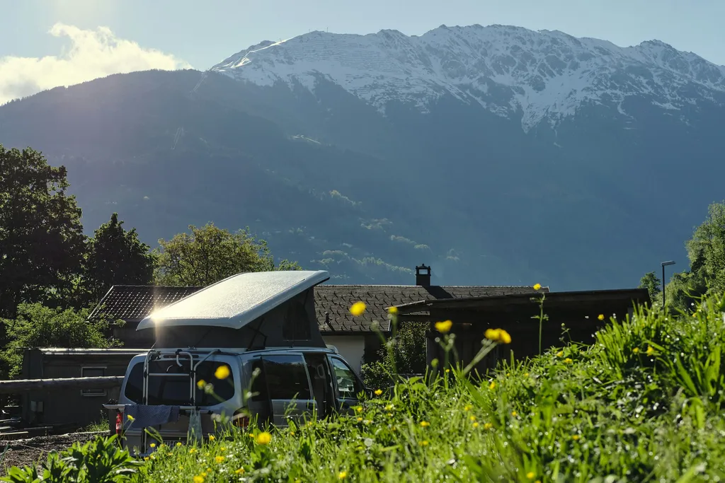 Bergpanorama am Bauernhof
