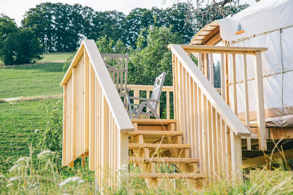 Jurte "Zaunkönig" mit Weitblick