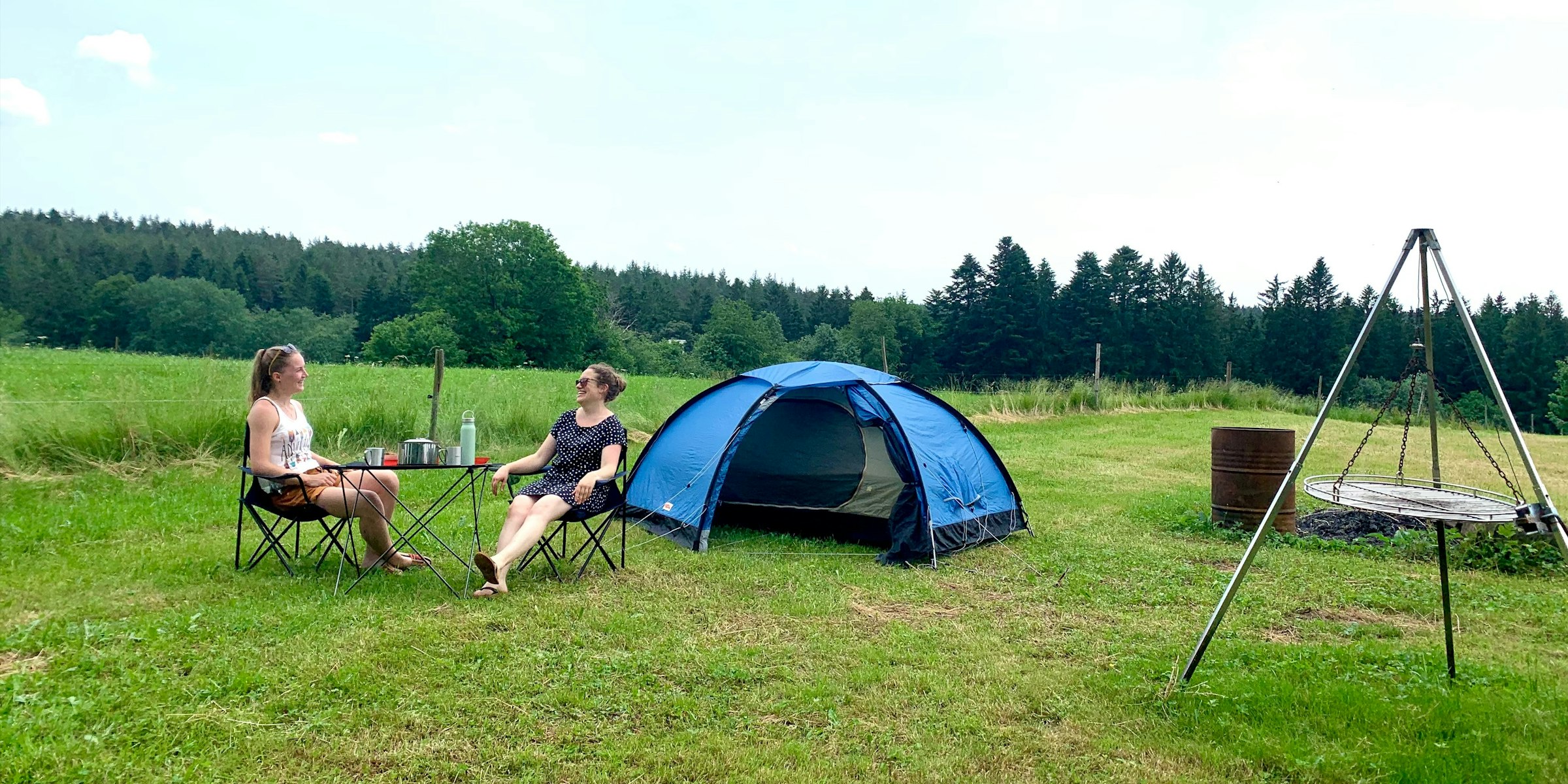 Zeltplatz bei der Feuerstelle