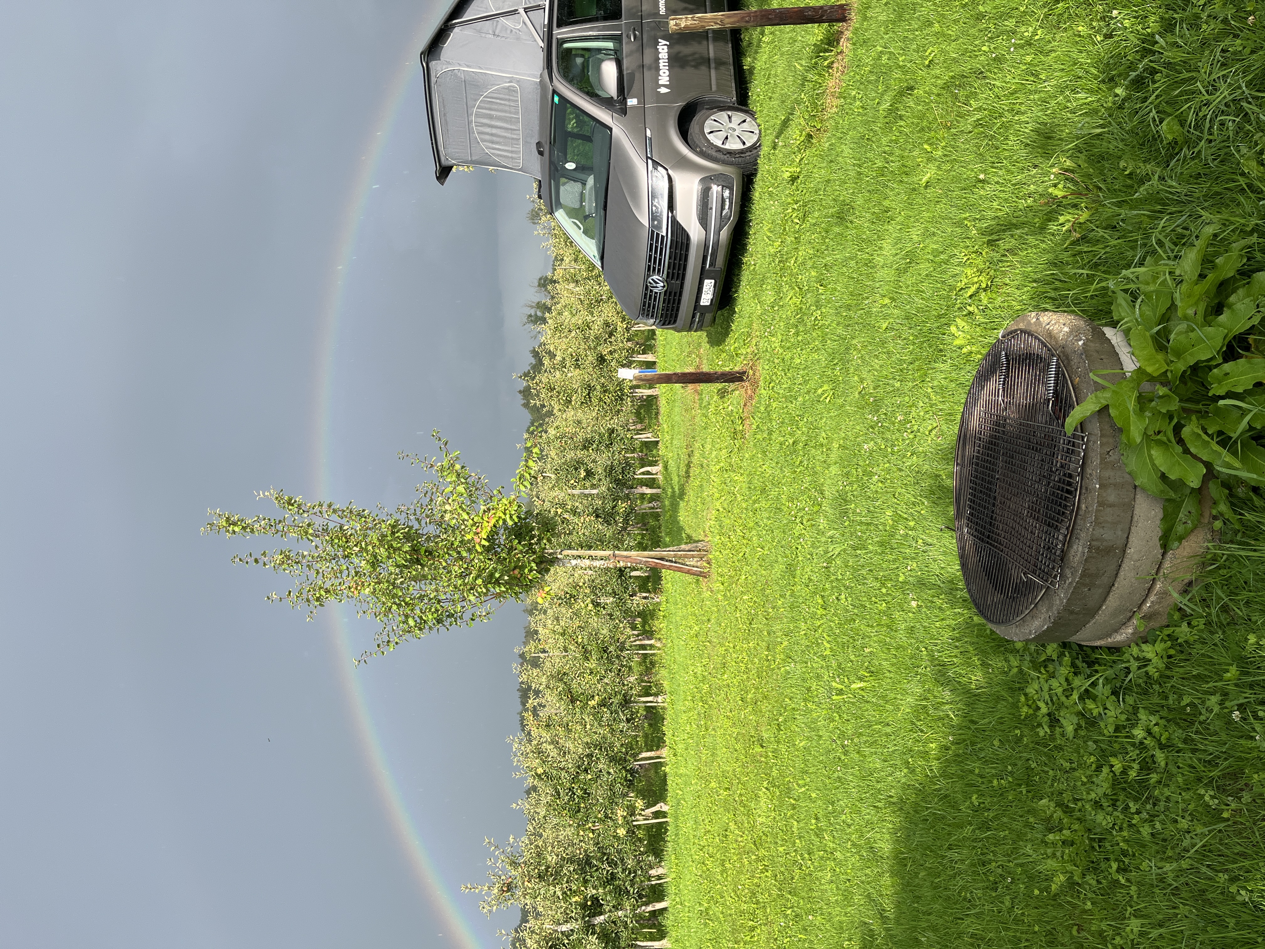 Abgelegene, ruhige Wiese