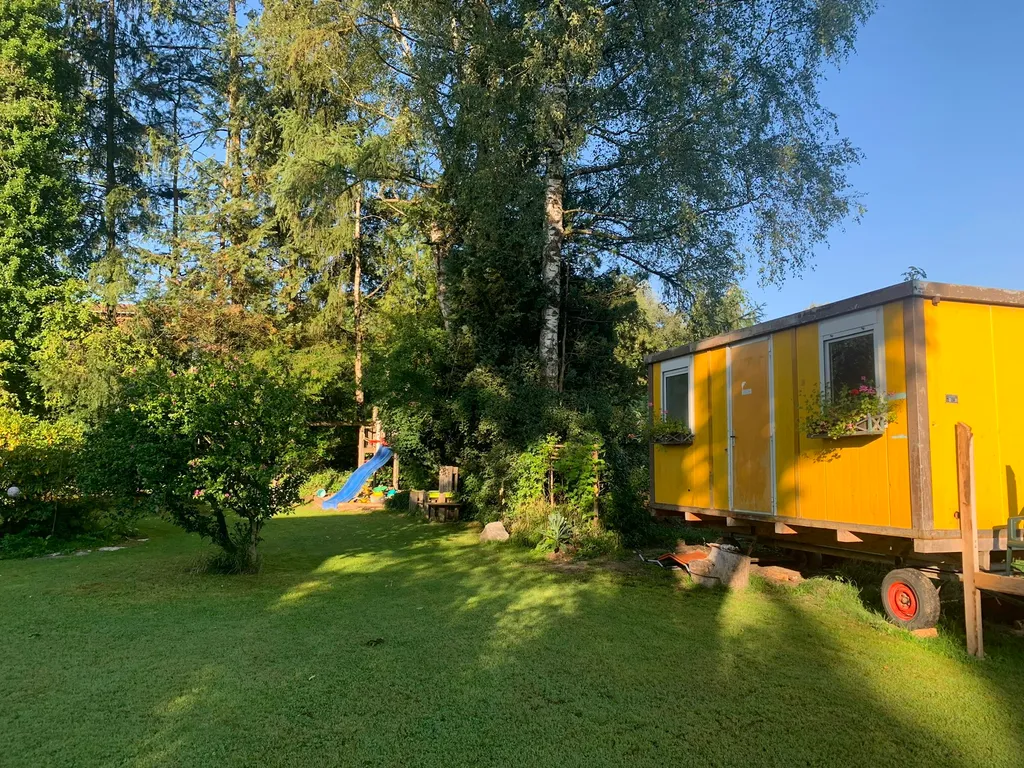 Umgeben von Natur mit Bergblick