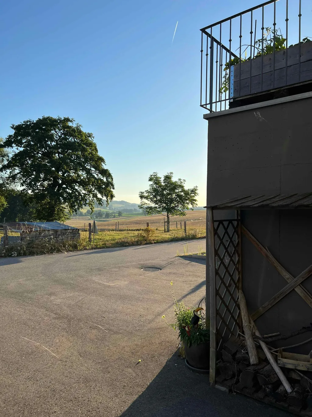 Parking Paisible, Vue Campagne