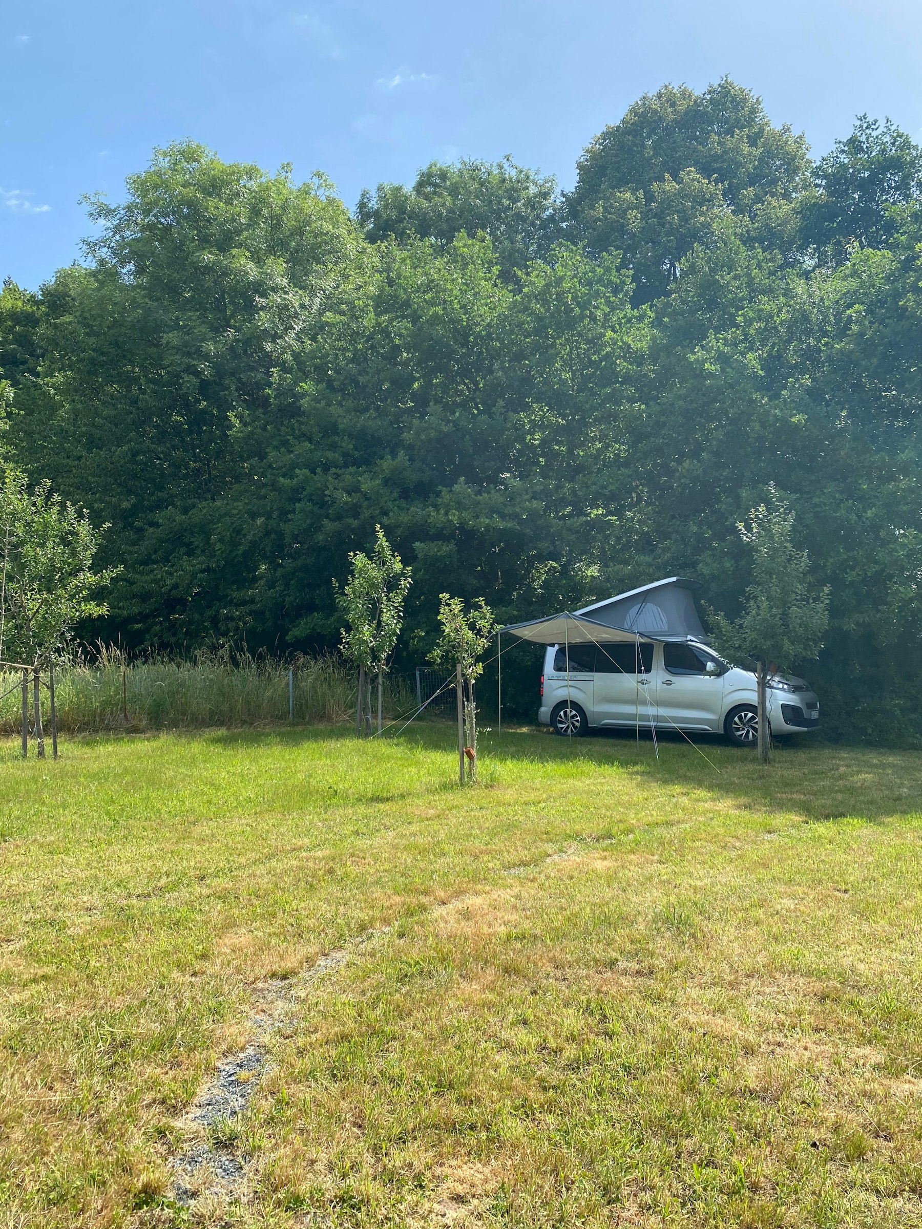Zelt- und Stellplatz im Grünen