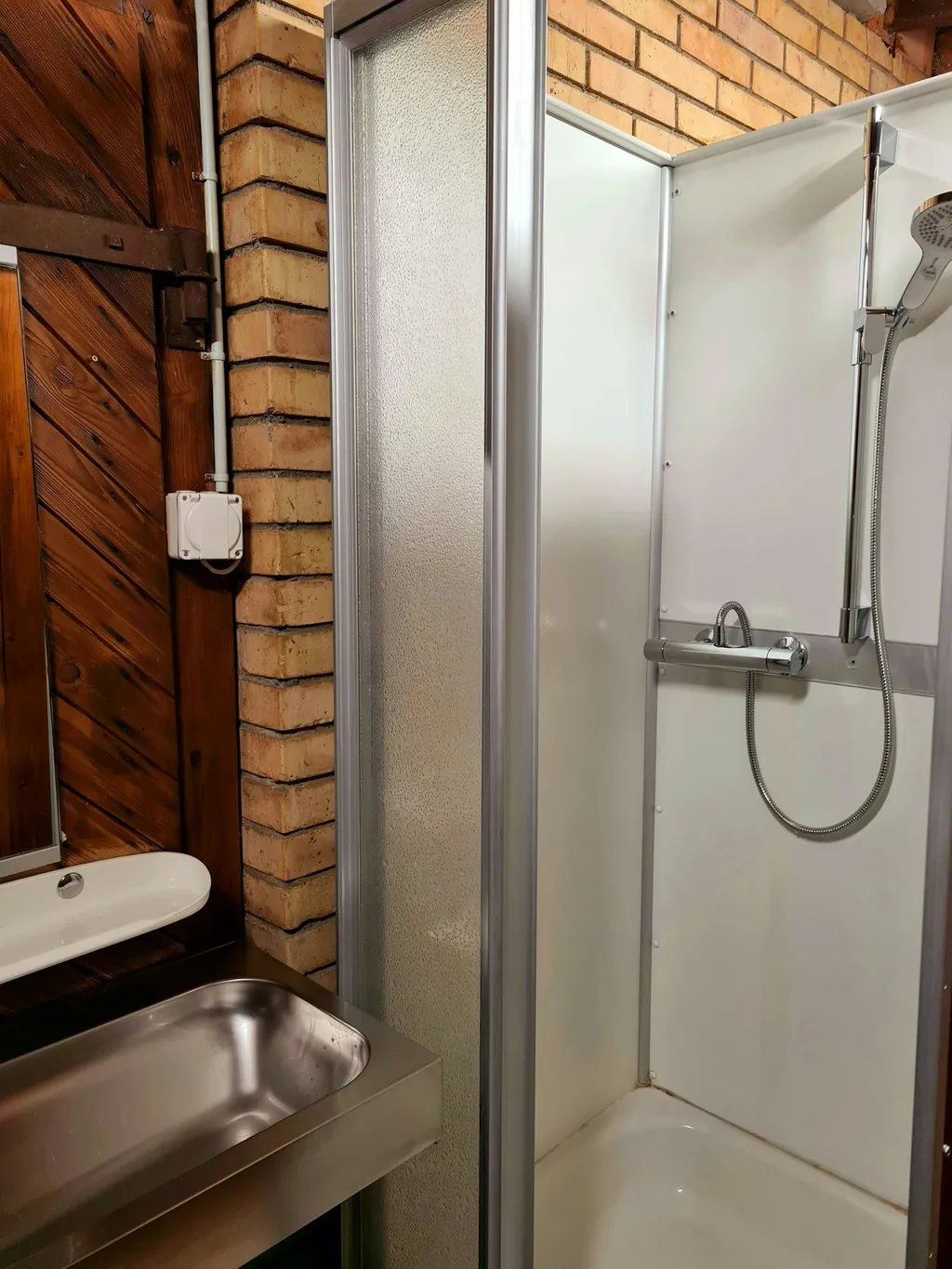Dusche
