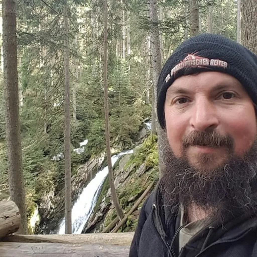 Profilbild von Simon