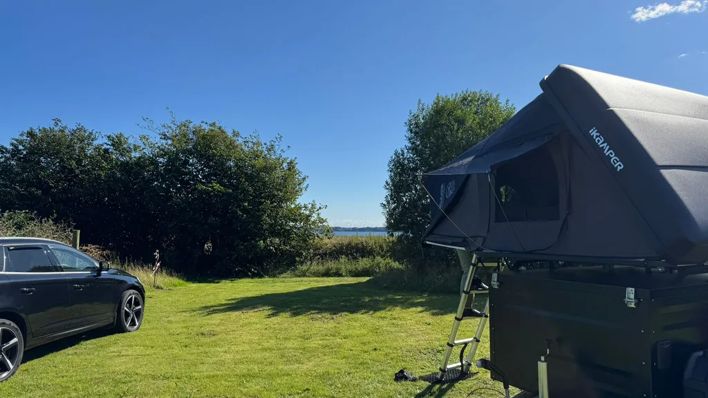 Vom Schlafplatz aus das Meer sehen