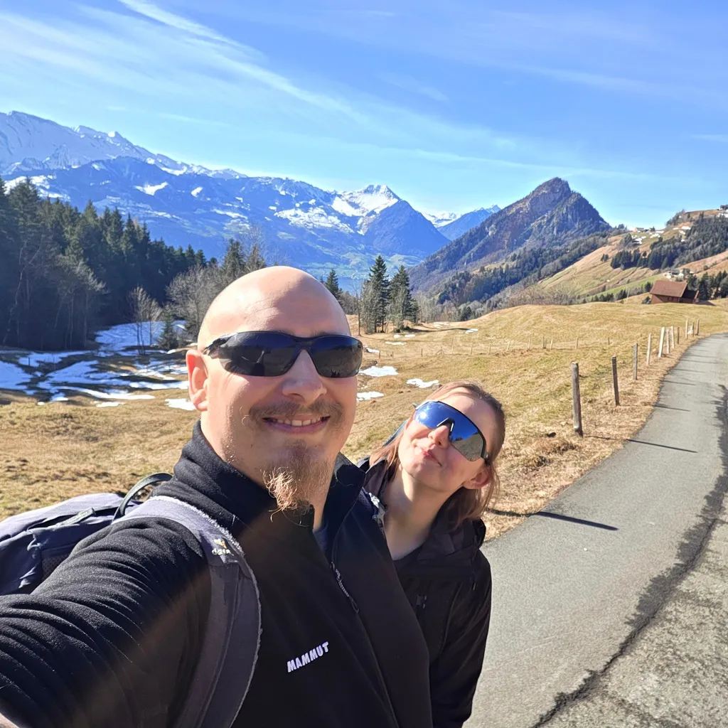 Profilbild von Jasmin & Roman