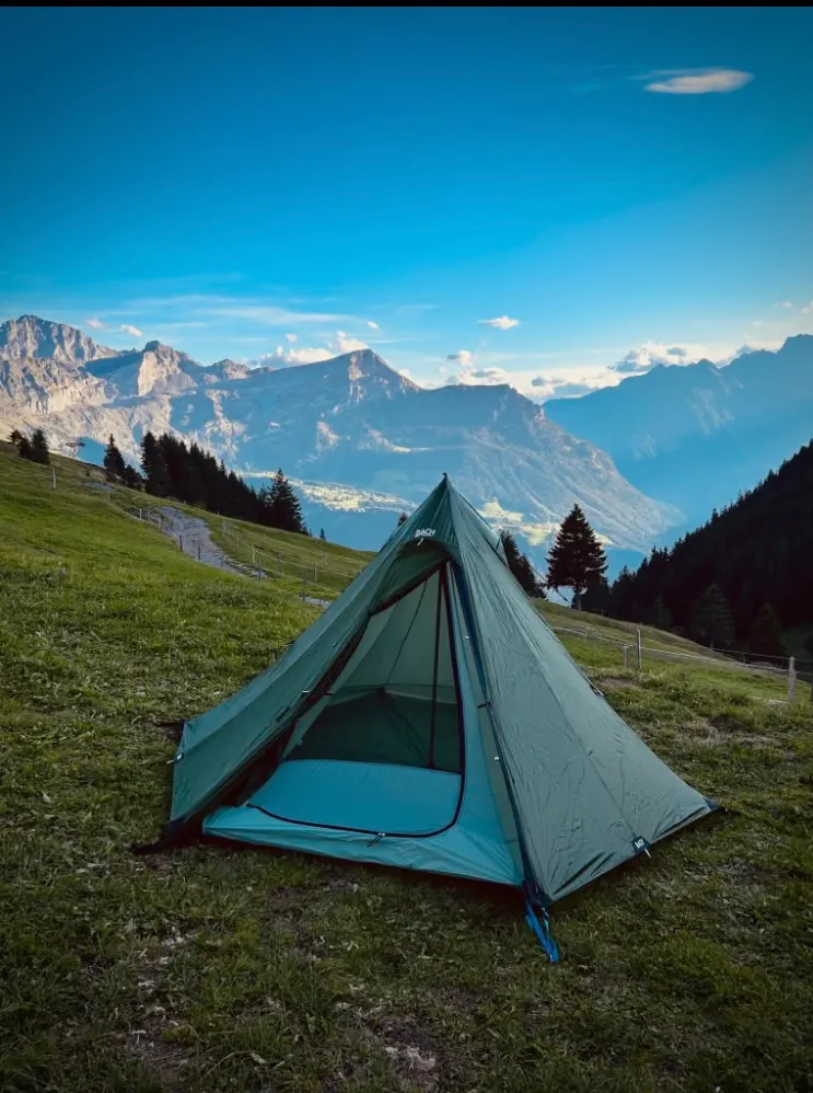 Zelten auf 1600 m.ü.M. im Selez