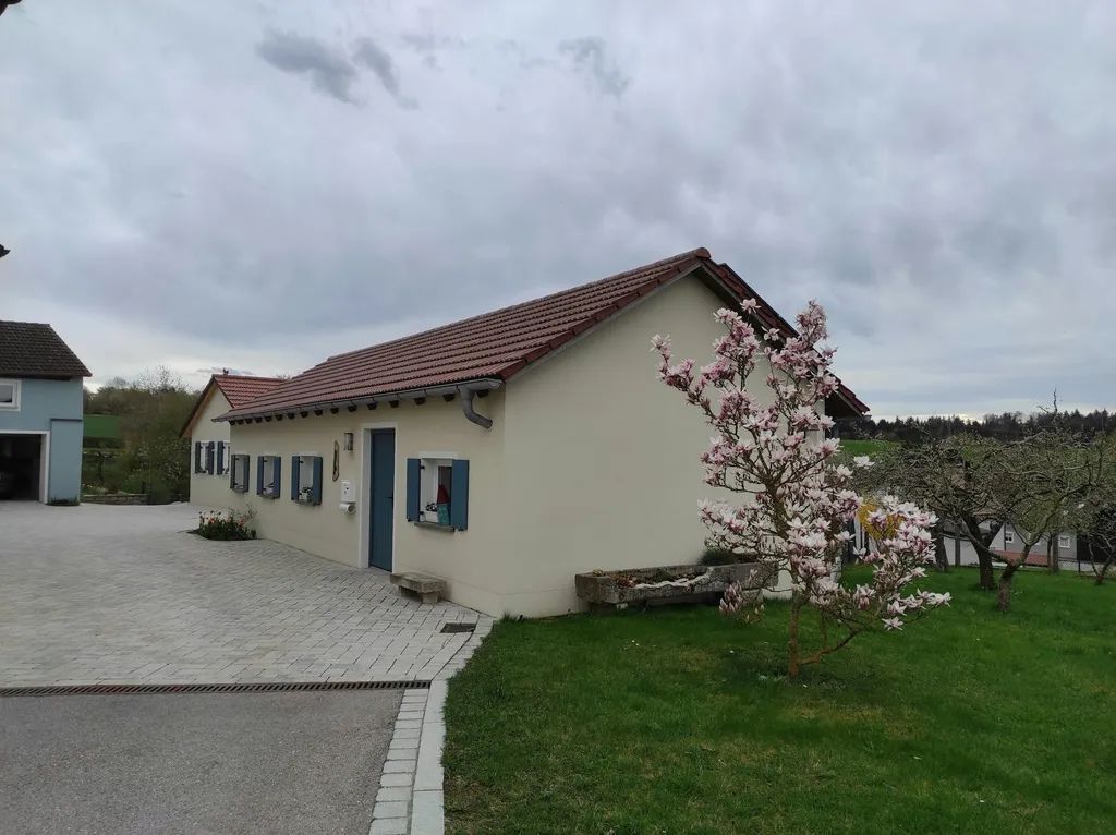 Romantische Obstwiese im Altmühltal