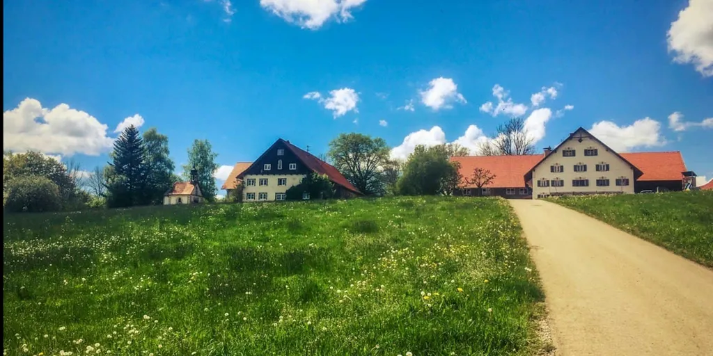 Naturidyll mit Bergblick 2