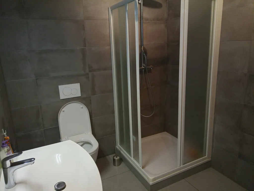 La place de Champs Rougeux