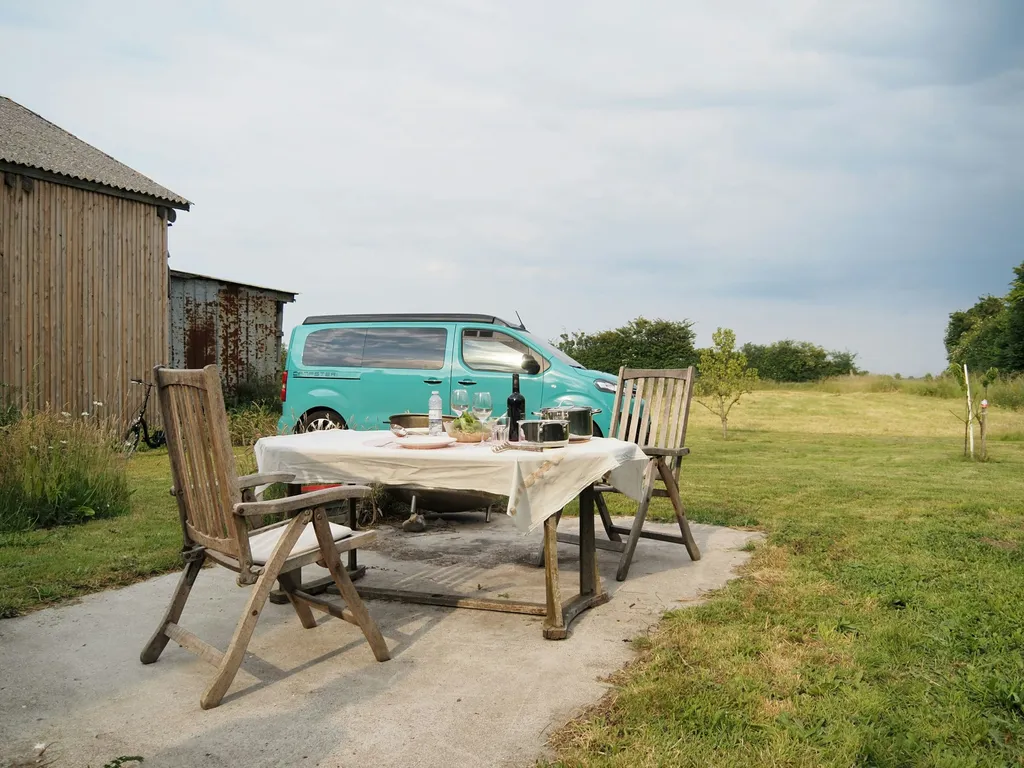 Nachtessen im Camp