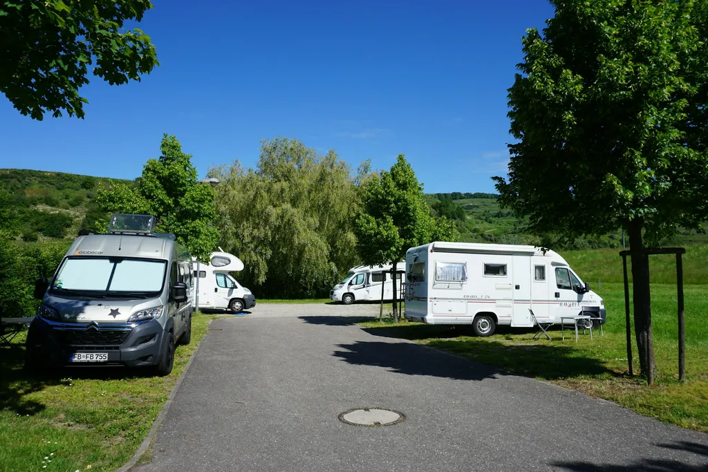 Parkplatz Schwimmbad V.-Oberrotweil