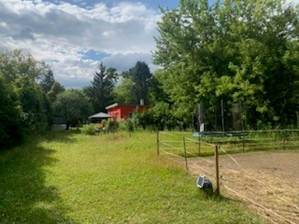 Freizeitgrundstück mit Ponyhaltung