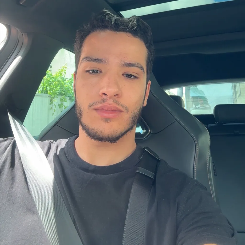 Profilbild von Yassine