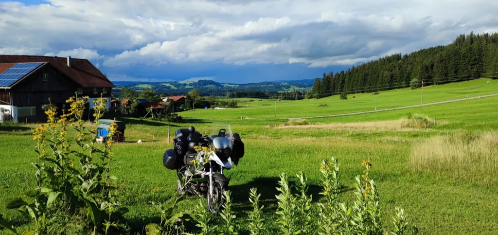 Zelten Bodensee - Königsseeradweg