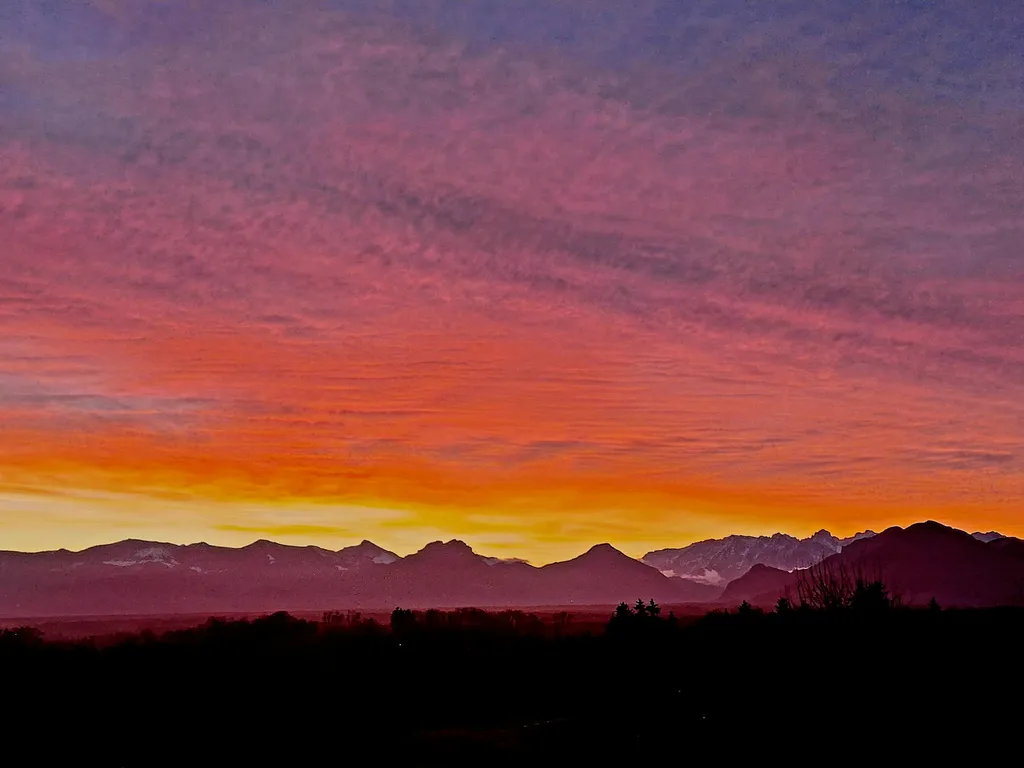 Bergblick Stellplatz mit Alpakas