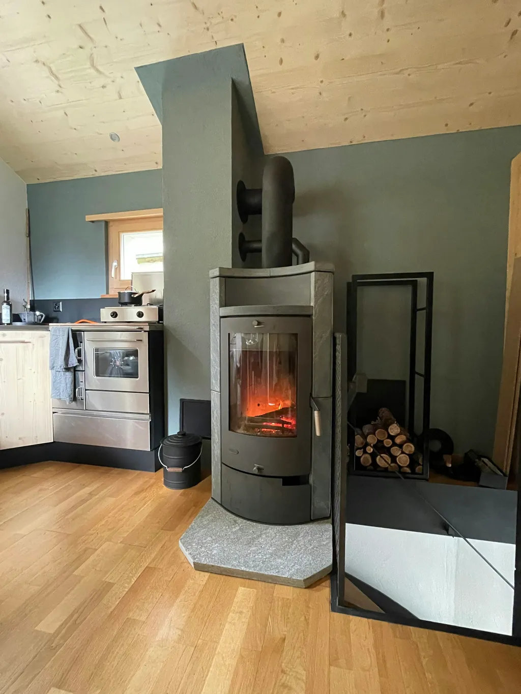 Hütte (Tinyhouse) bei Lohn GR