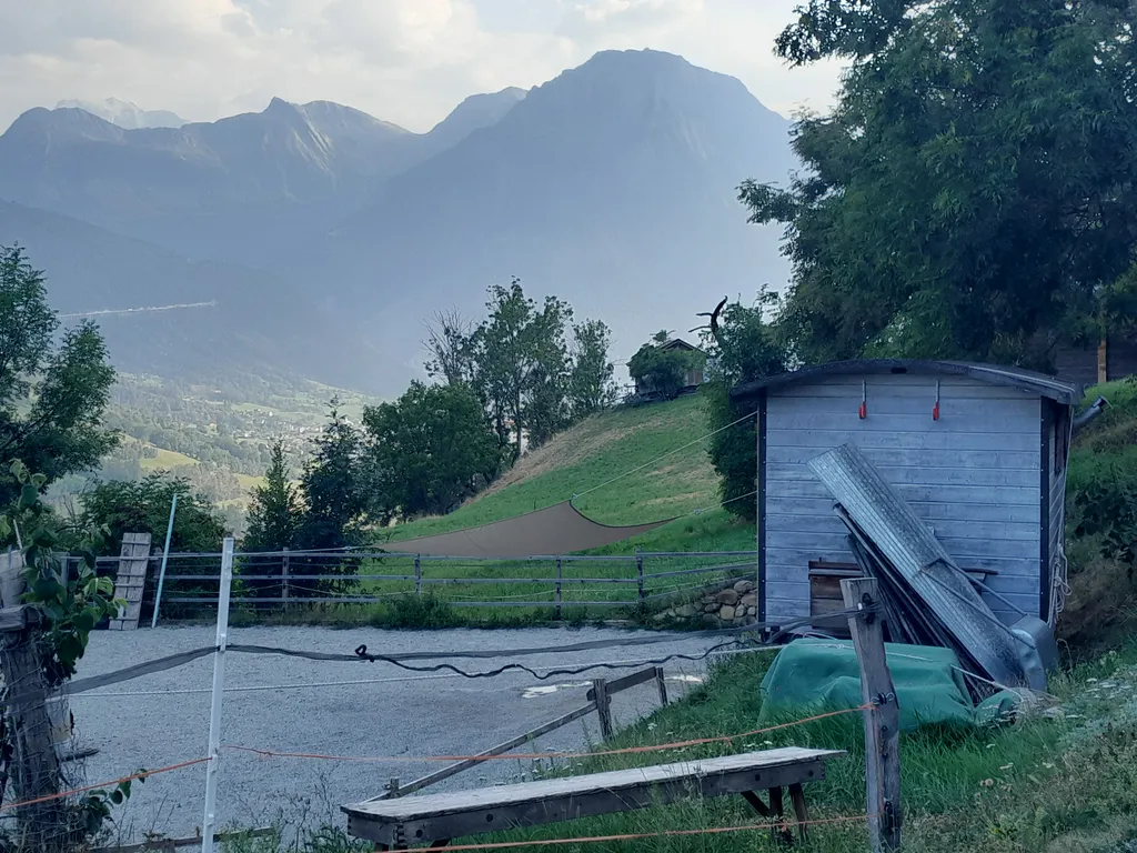 Zelten mit Sicht vom Goms bis auf den Simplon