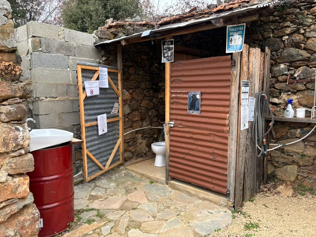 Camping à la ferme-auberge Adult-only Bienfait