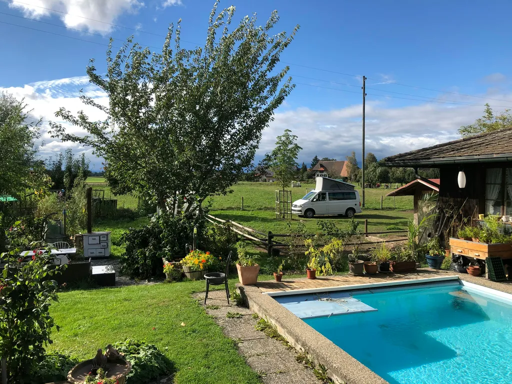 Platz mitten im Grünen