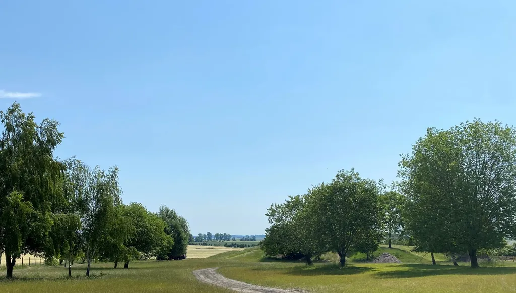 Traumhaftes Naturgrundstück in Wassernähe