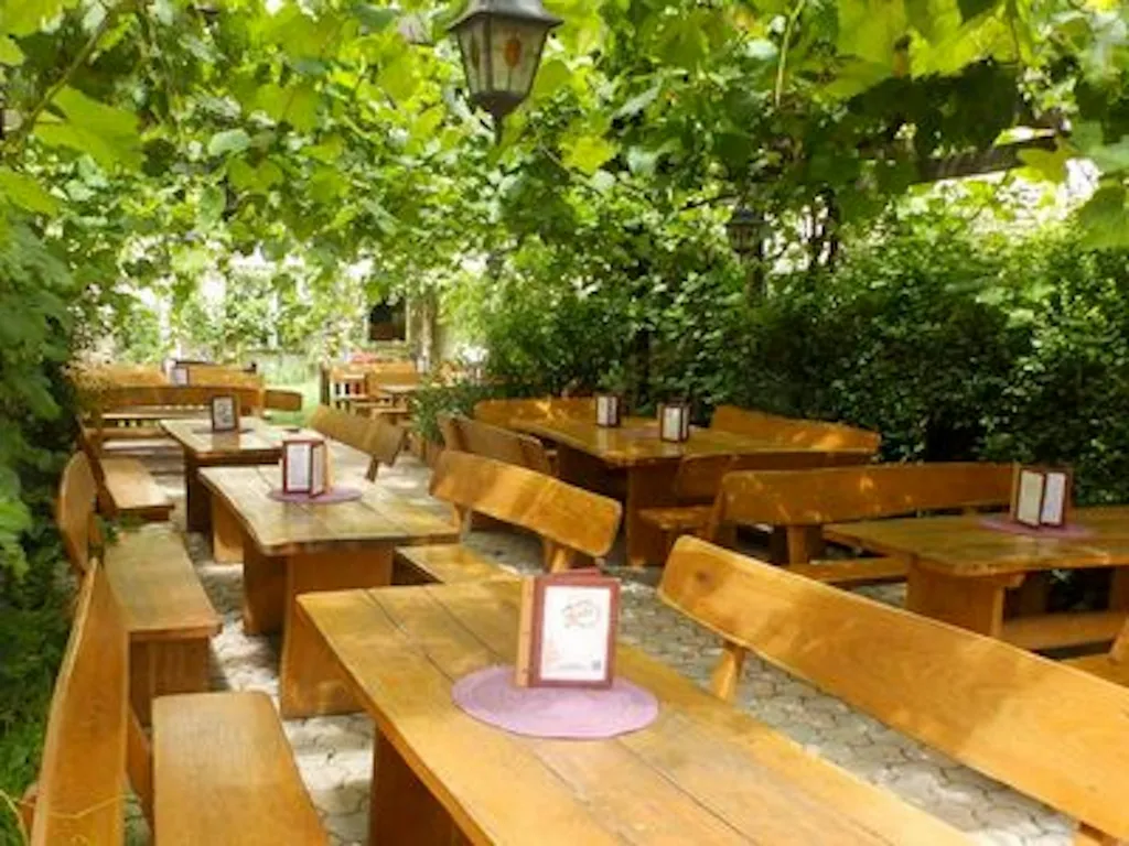 Stellplatz beim Buschenschank