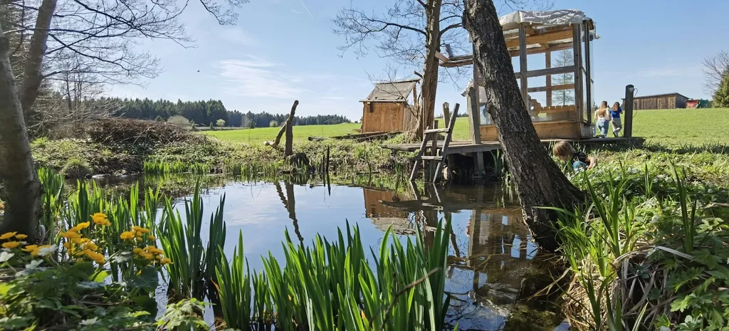 kleiner Badeteich, zum abkühlen;