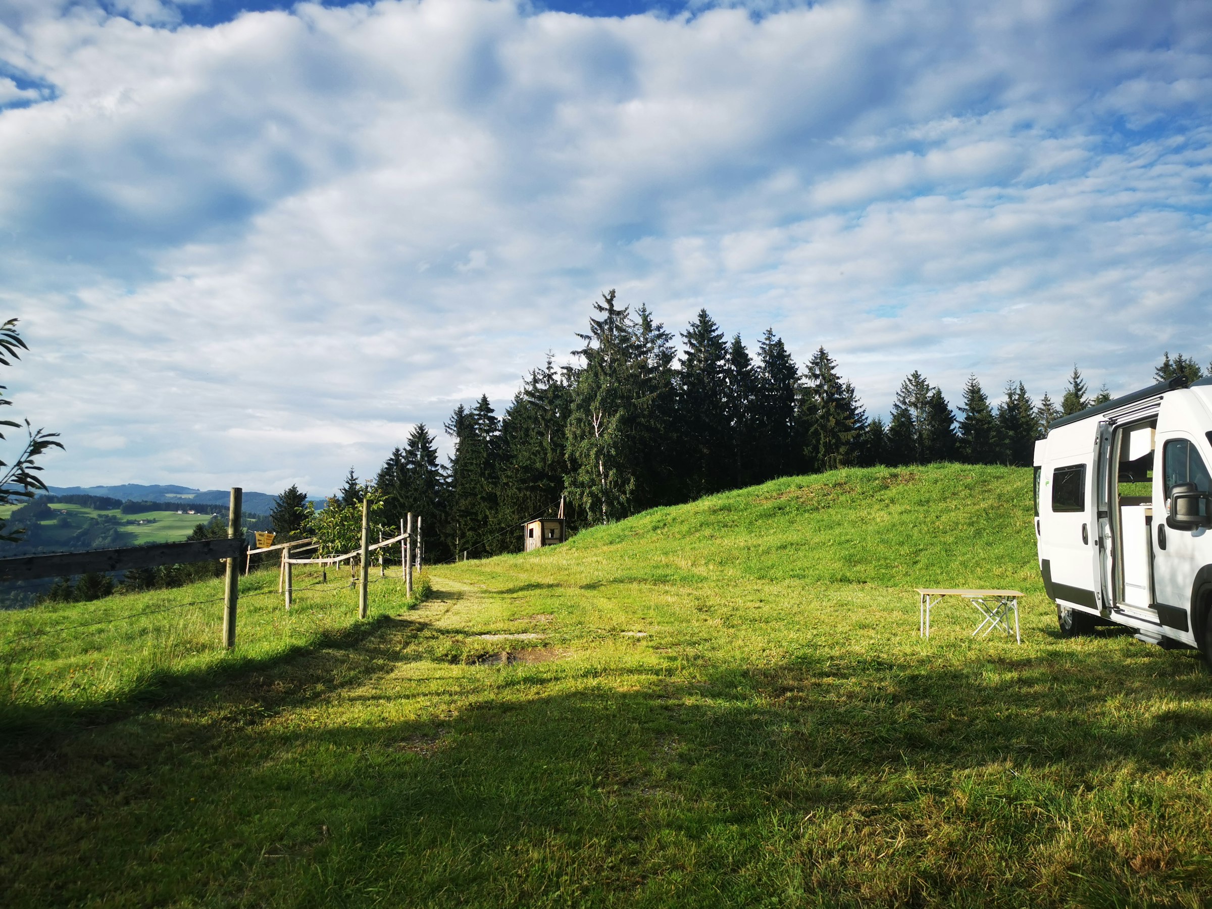 Berg-Bauernhof mit Ausblick