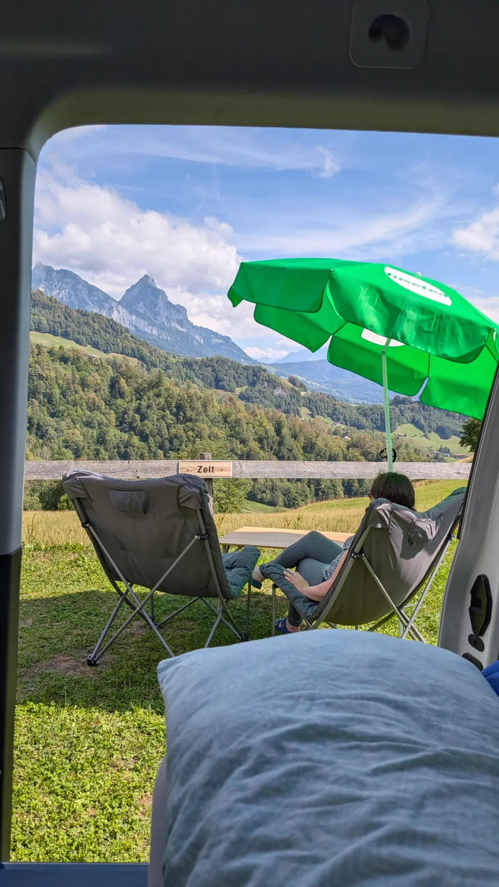 Bild von Benedikt und Julia für den Spot 300