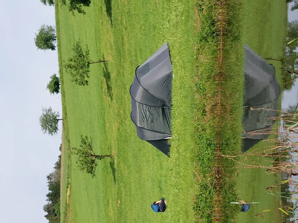 Zeltaufbau abgeschlossen