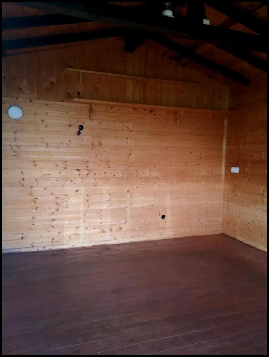 Hütte "Pauline" unterm Apfelbaum